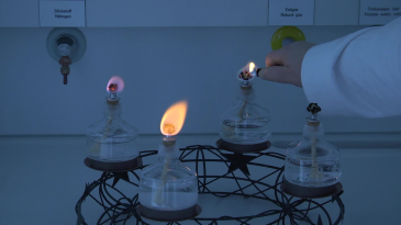 thumbnail of medium 4. Strophe der Weihnachtsvorlesungsalternative der Fakultät 2