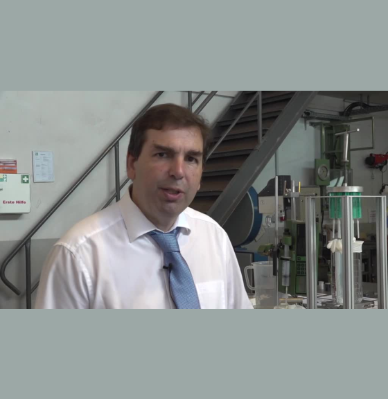 Interview Prof. Aneziris